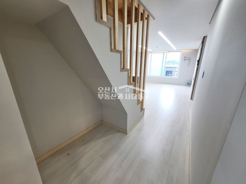 경기 오산시 궐동 +복층+테라스+쓰리룸+강력추천+ 전세 매물번호 10370 사진 11