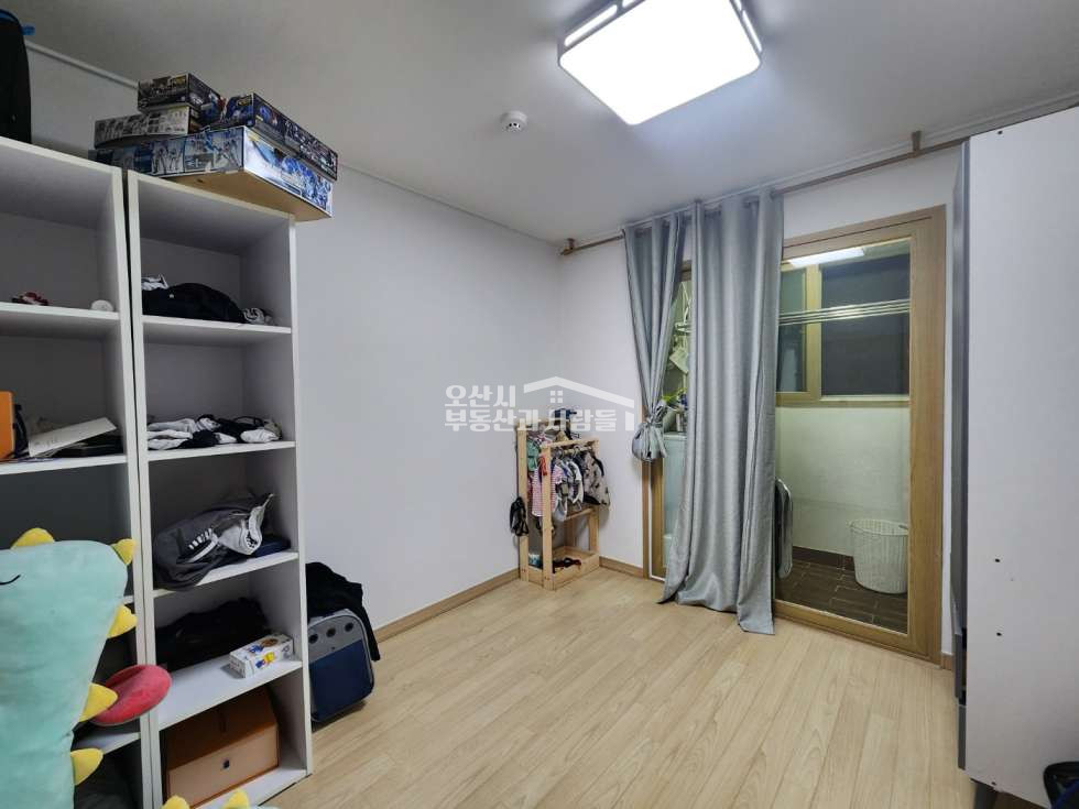 경기 오산시 오산동 415-1 학세권, 숲세권으로 아이 키우기 좋은 쓰리룸 매매 매물번호 10579 사진 5